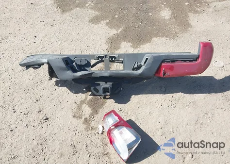 2017 Toyota Tacoma Trd Sport z USA, uszkodzony, nr VIN 3TMBZ5DN5HM009657